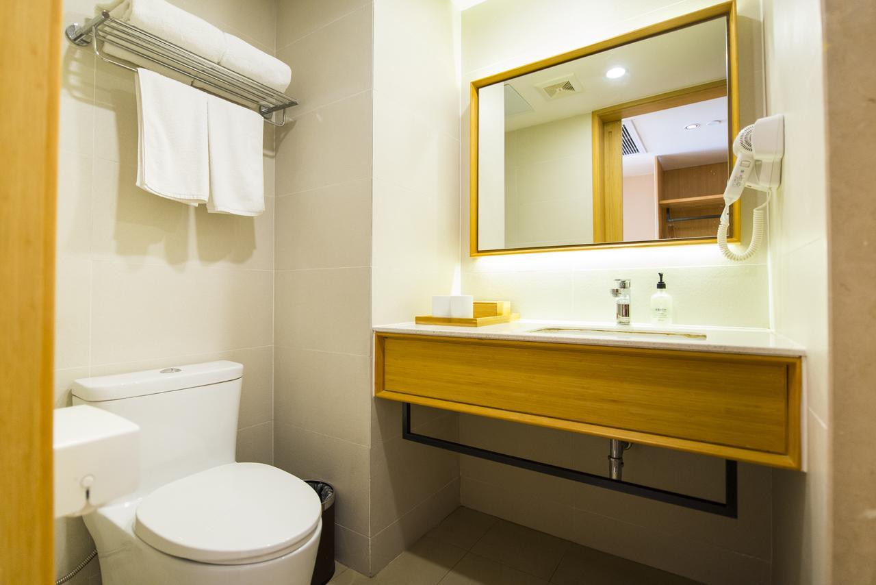 Ji Hotel Shanghai Guangda Liuzhou Road Екстериор снимка