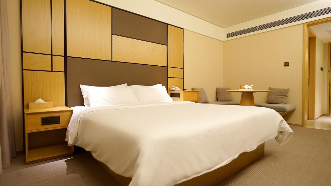 Ji Hotel Shanghai Guangda Liuzhou Road Екстериор снимка
